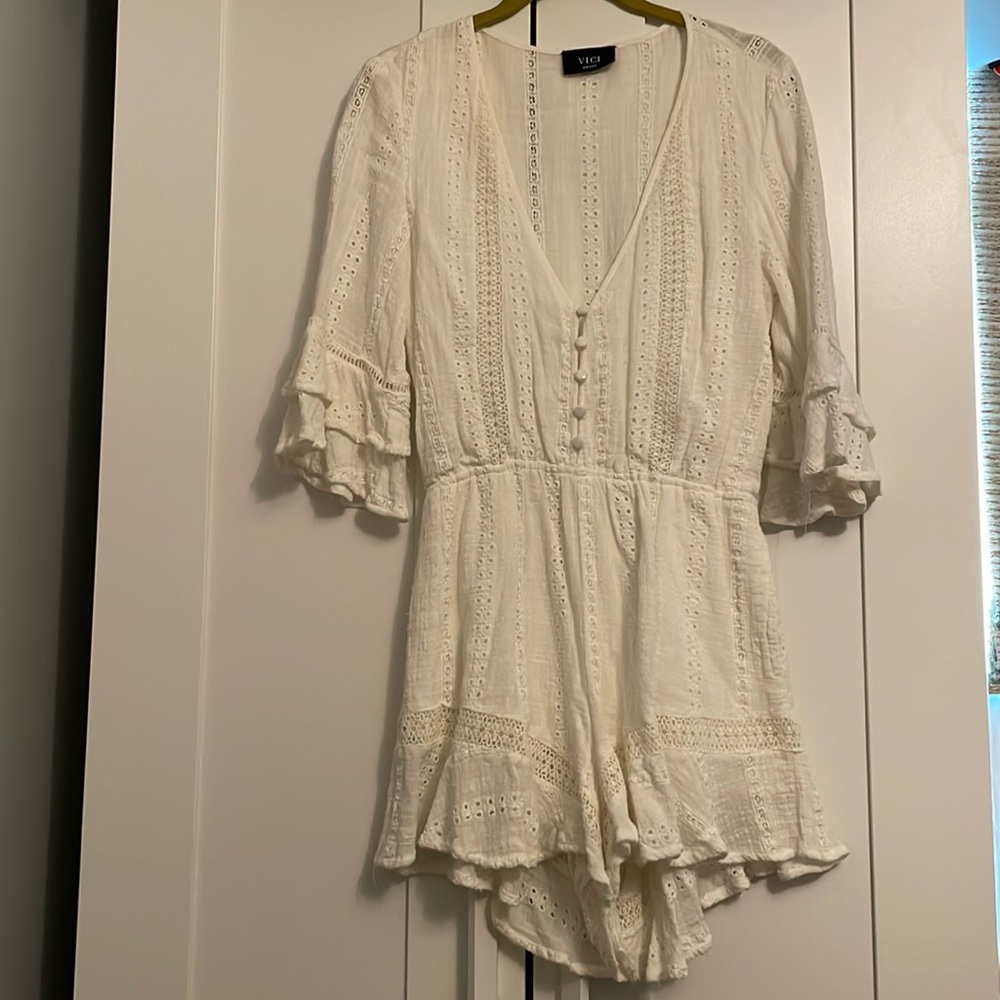 Vici white romper